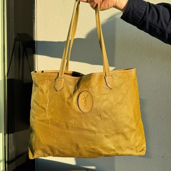 Yes Saint Laurent tote bag gold coated canvas - Picture 1 of 10